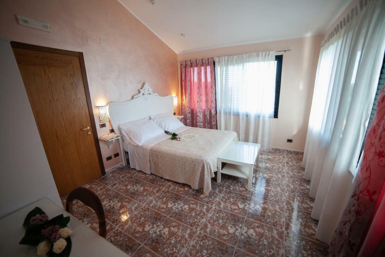 Relais D 'Itria Bed & Breakfast Grottaglie Ngoại thất bức ảnh